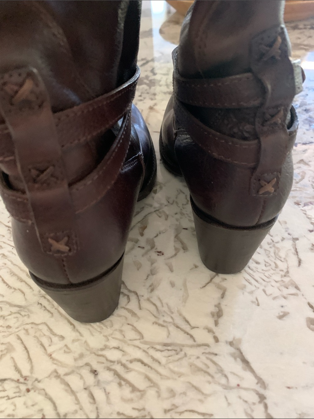 Frye authentic soft leather boot - Picture 6 of 9
